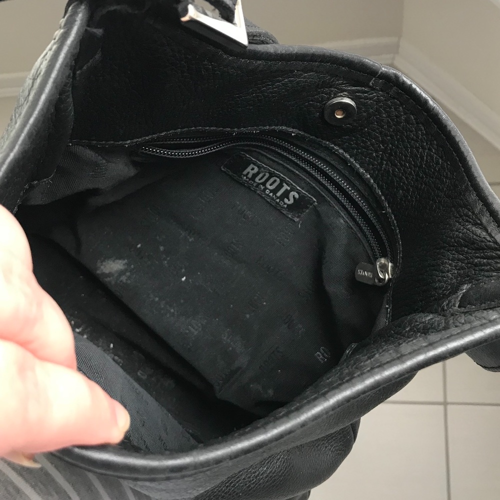 Y2K Roots Black Full Grain Leather Purse - Picture 5 of 13